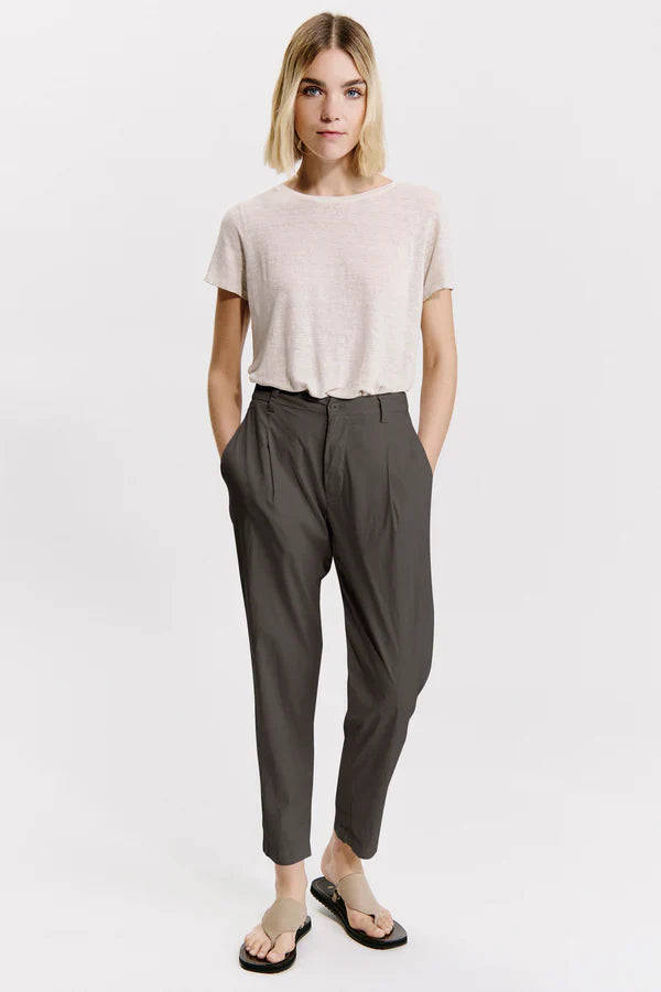 Cfdtrzm224 cotton stretch trousers - mud Trousers Transit