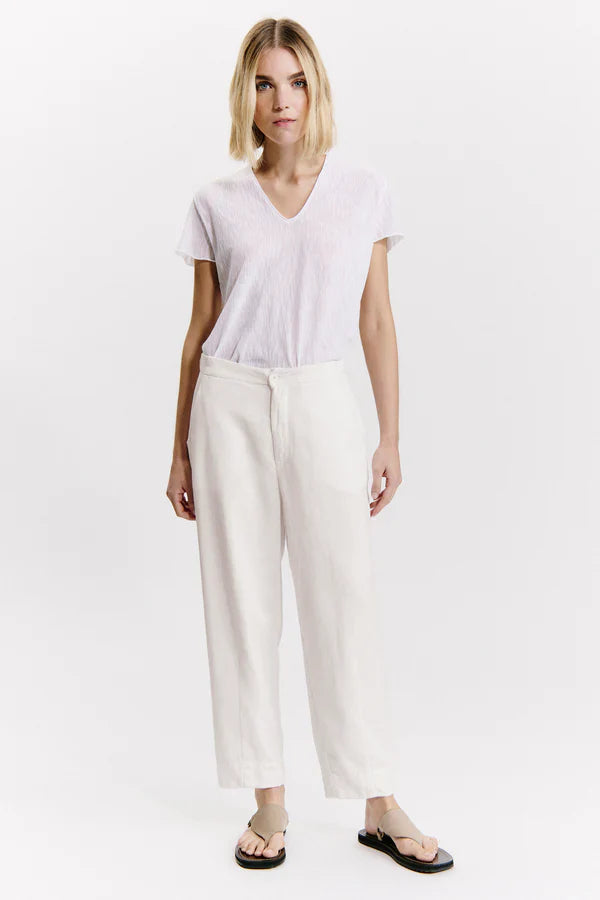 Cfdtrzq263 loose- fit trousers with patch pockets - sand