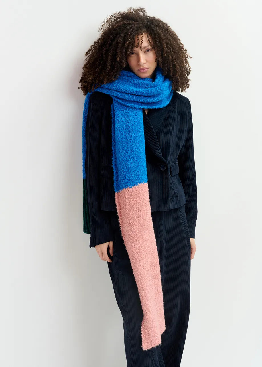 Goffee bouclé-knitted scarf Scarves ESSENTIEL ANTWERP