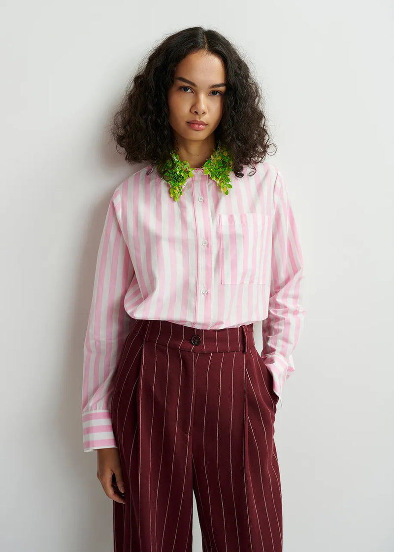 Hashbrown shirt with sequin & bead collar - white / pink