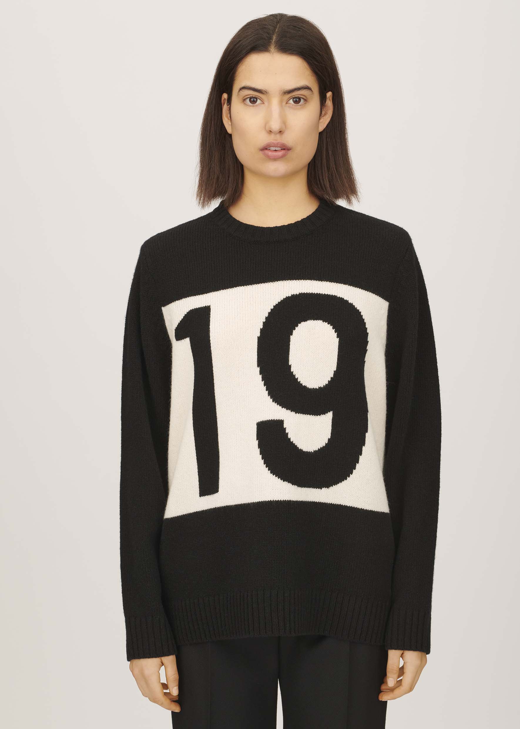 New era 1970 jumper - black Jumpers BELLA FREUD