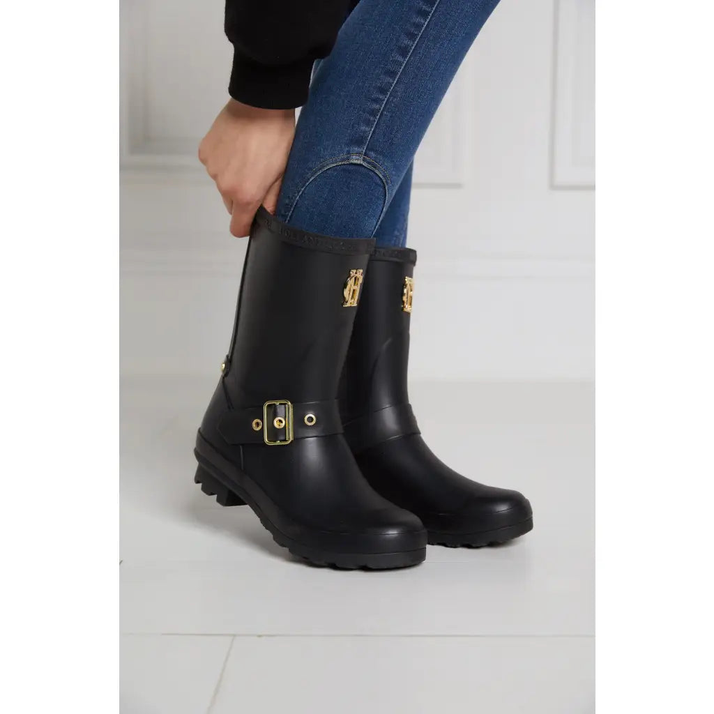 Short wellington boots with fashion zips